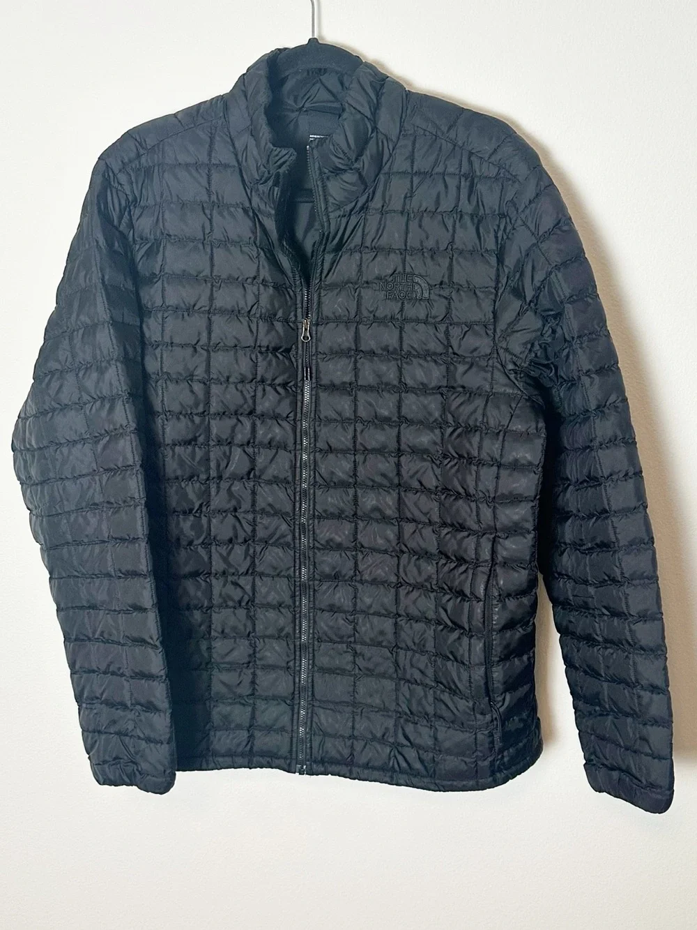 The North Face Men's Thermoball Puffer Jacket Black Extra Large